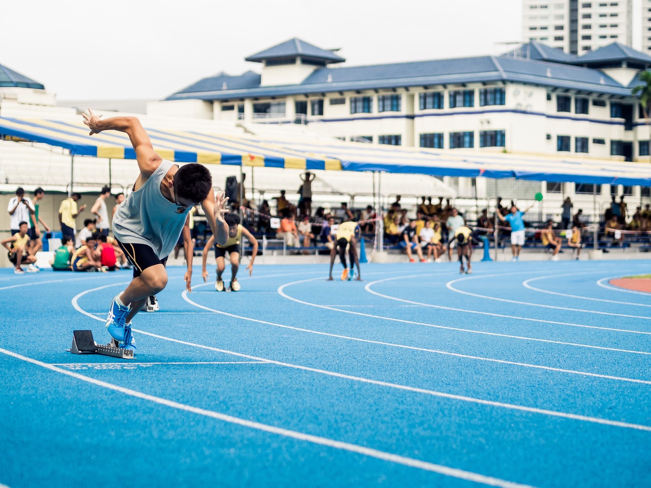 people men run race sports sprint 2563683